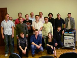 Участники семинара «Проектирование, настройка и эксплуатация систем режиссерской связи компании TELEX», 2009.jpg