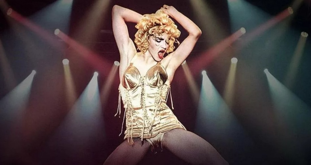 Тур Мадонны Blonde Ambition_1990.jpg