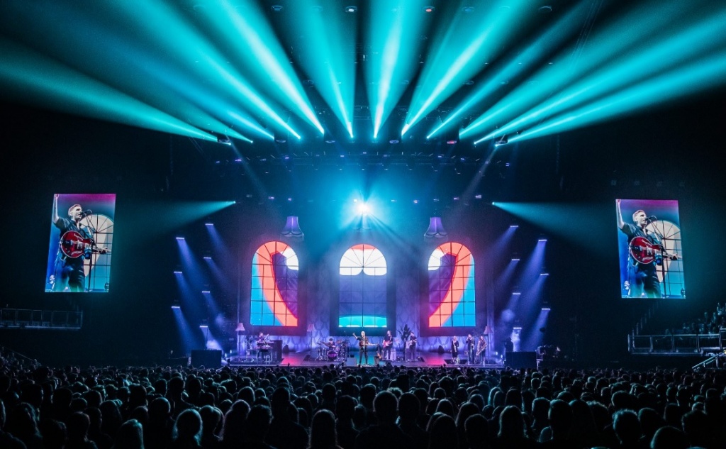 George Ezra — Arena Tour 2019 1.jpg
